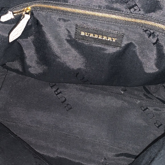 Burberry - Picture 4 of 5